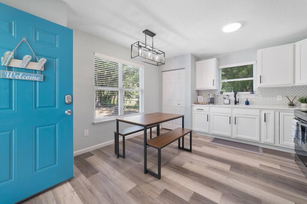 New Modern Bungalow Close To Downtown! Fully Fenced Yard St. Augustine Exteriör bild