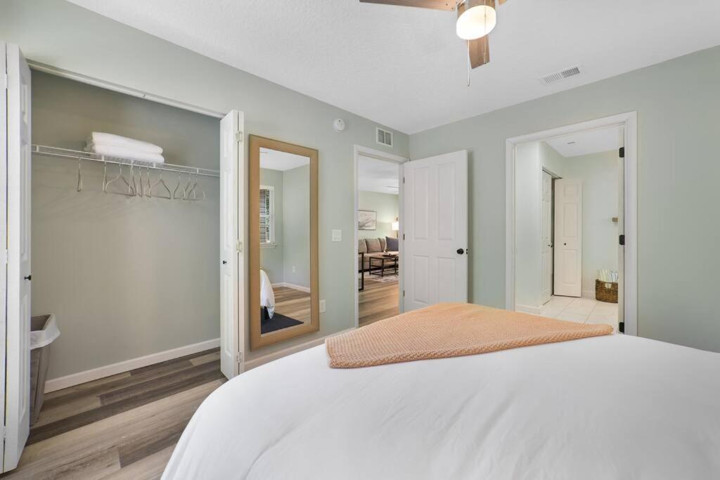 New Modern Bungalow Close To Downtown! Fully Fenced Yard St. Augustine Exteriör bild